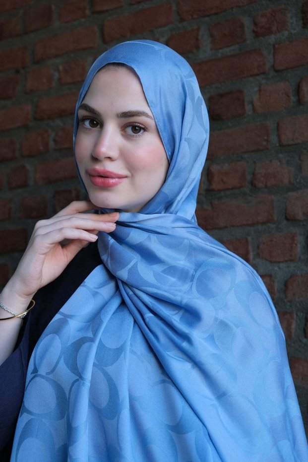 C Pattern Premium Shawl-Baby Blue