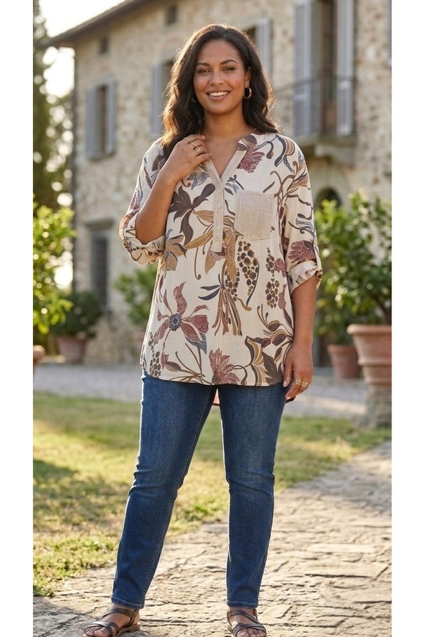 Sequin Patterned Tunic Blouse with Pocket (Fits Sizes 40-46.)