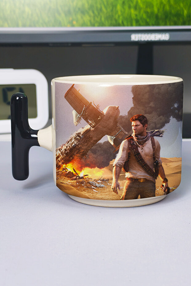كوب سيراميك فاخر مطبوع من Uncharted (قطعة واحدة) بمقبض أسود خاص على شكل حرف T V1T
