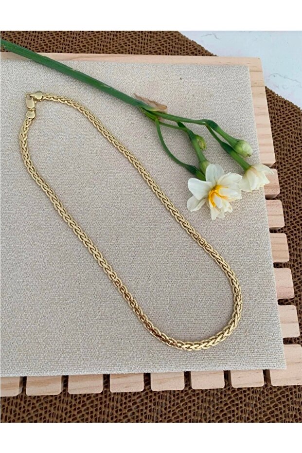 Knitted Model Women's Steel Necklace