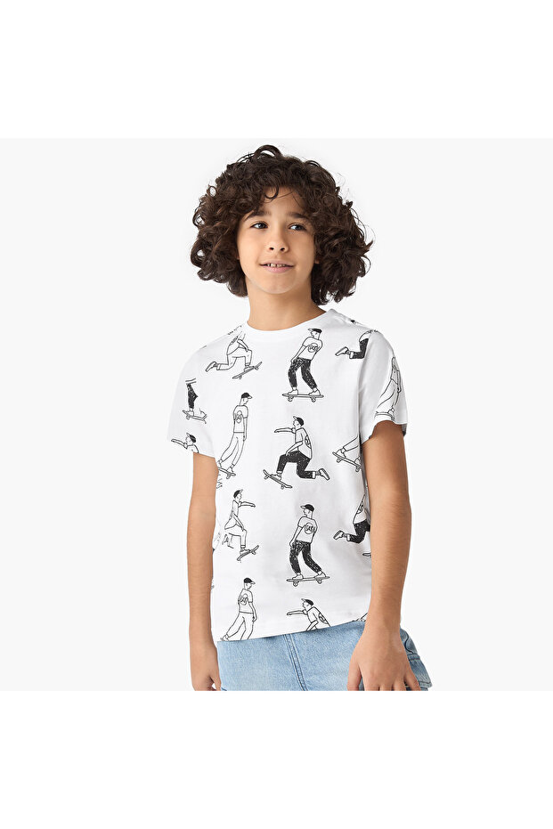 Skater Print T-Shirt with Short Sleeves