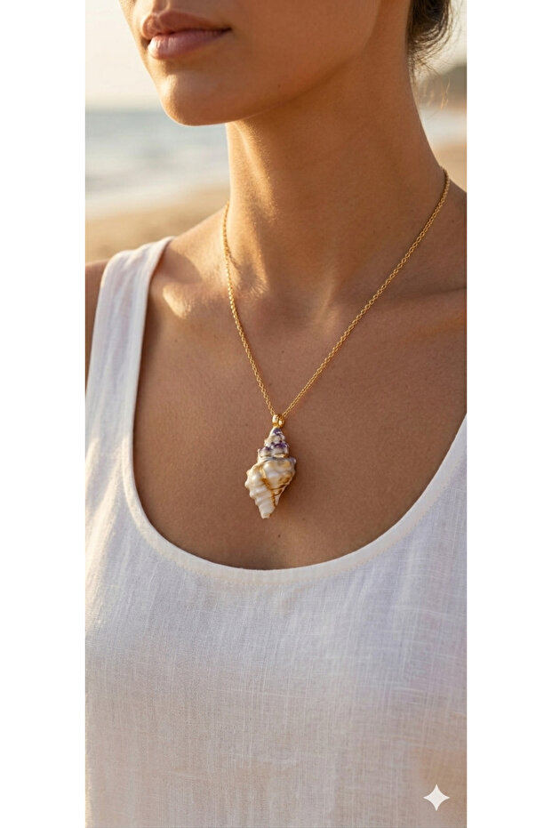 Women's Gold Color Spiral Seashell Figured Chain Necklace