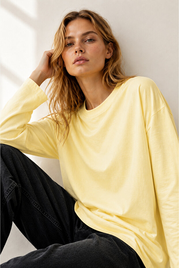 Oversize Wide Sleeve Women's Hijab T-Shirt Loose Long Basic T-Shirt - Yellow