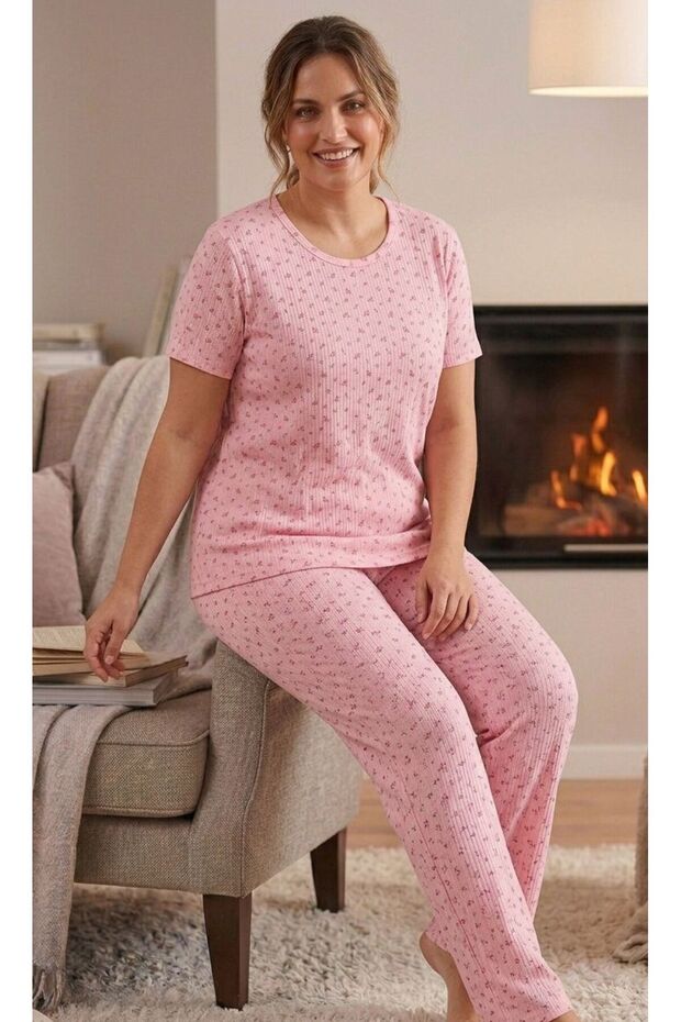 Plus Size Pointiel Patterned Pajama Set - 2