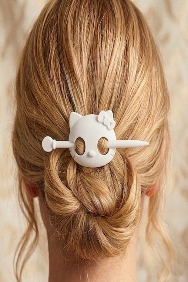 Hello Kitty Hair Clip