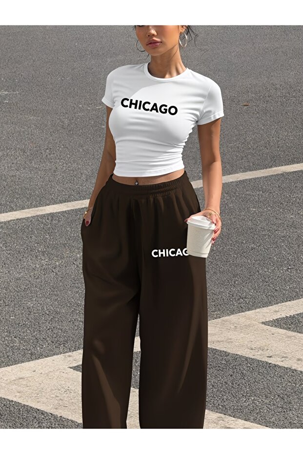 Women's Chicago Printed Baby Tee Combed Cotton Crop and Sweatpants - Two Piece Sweatsuit Set