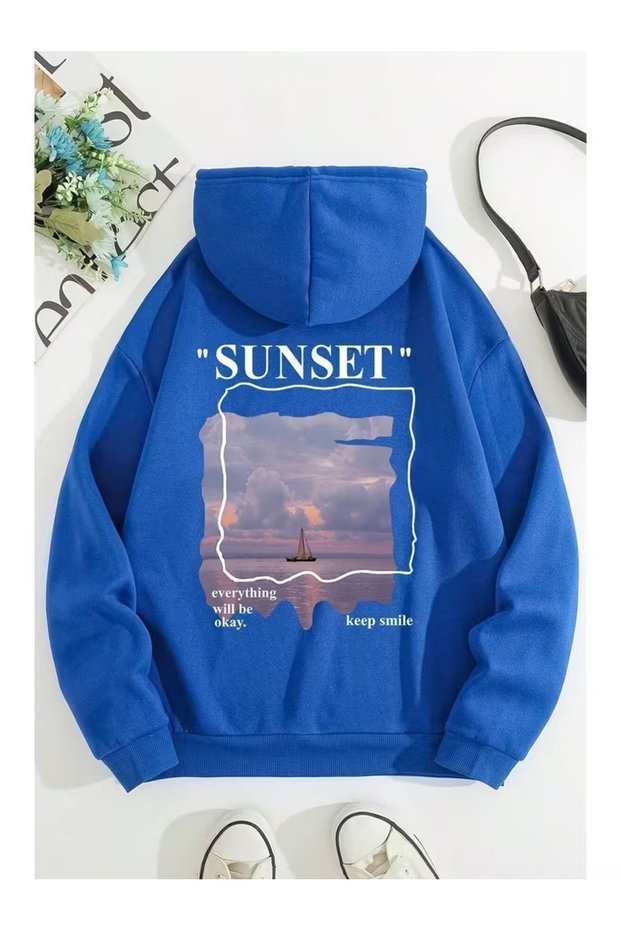 Women's Hooded Back Printed Relaxed Fit Sweatshirt