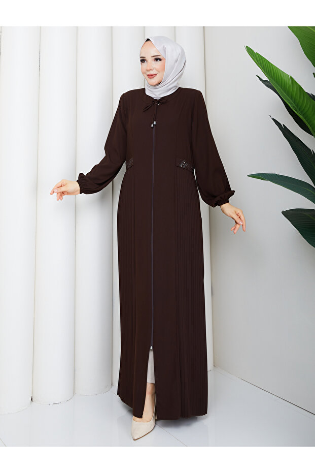 Beli Stone and Pilese Detail Ferace