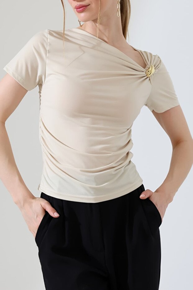 Women's Sandy Buckle Draped Blouse