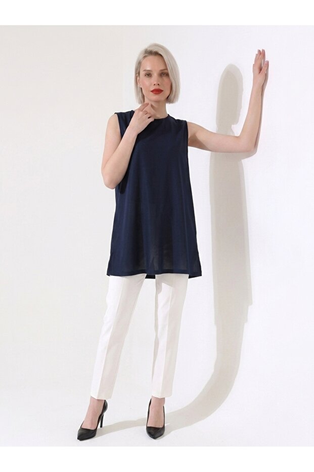 Women's Sleeveless Loose Tunic Basic Summer Model