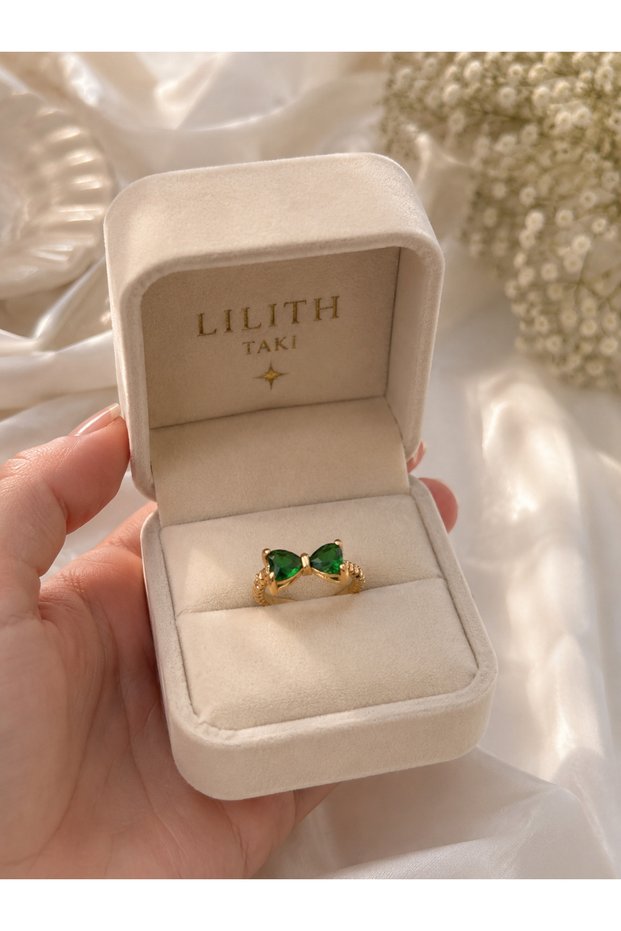 Gold Color Green Stone Bowknot Ring – Elegant Enamel Women's Ring | Stylish Everyday and Special Occasion Jewelry