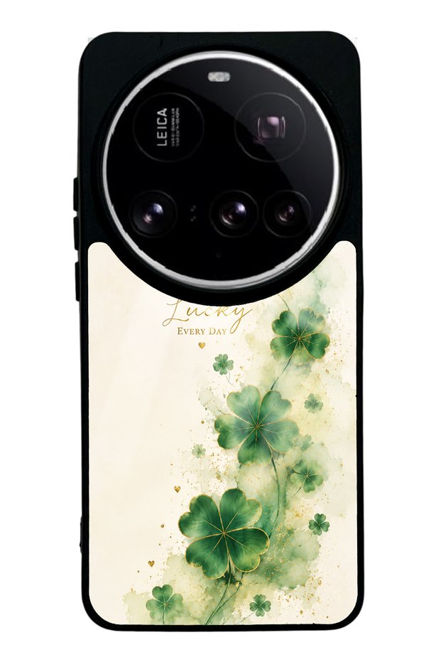 Xiaomi 15Ultra Lucky Clover Whisper Design Glossy Phone Case