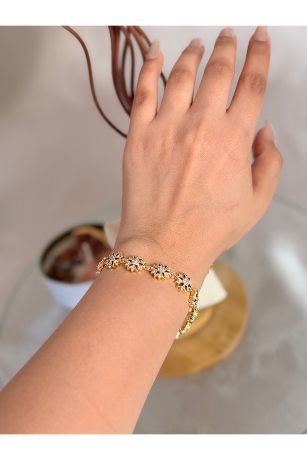 Papatya Detailled Gold Women's Steel Bracelet