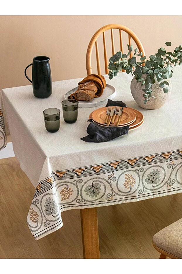 مفرش طاولة مطبوع عليه أسماك متنوعة من LCW HOME مقاس 150x200 سم