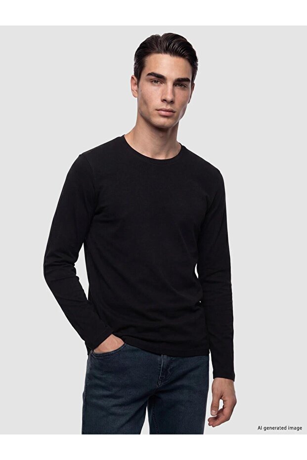 Crew Neck Long Sleeve Men's T-Shirt (W6)