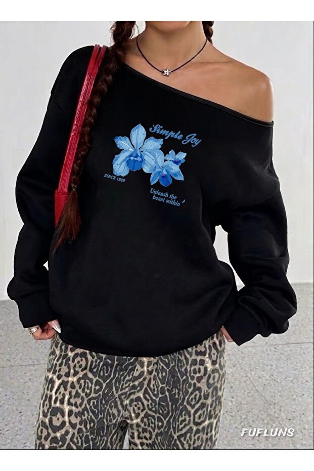 Simple Joy Printed Oversized Women's Boat Neck Sweatshirt