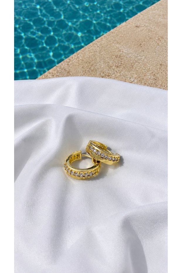 Eloria Stone Detailed Hoop Earring Design