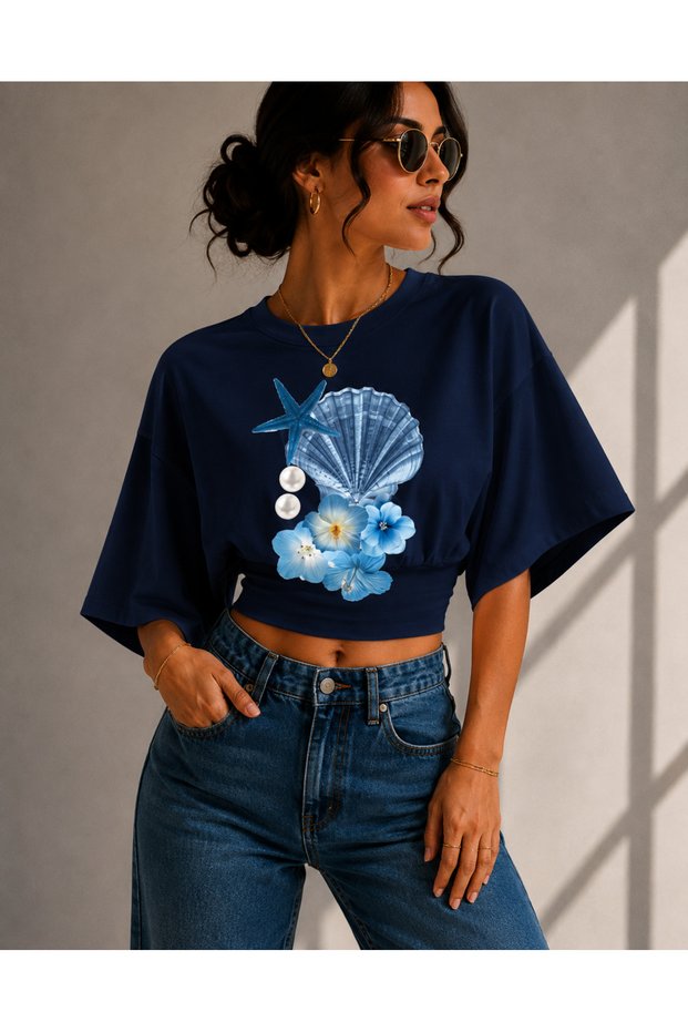 Women's Sea Shell Printed Lycra Bat Sleeve Body Tee Crop T-Shirt