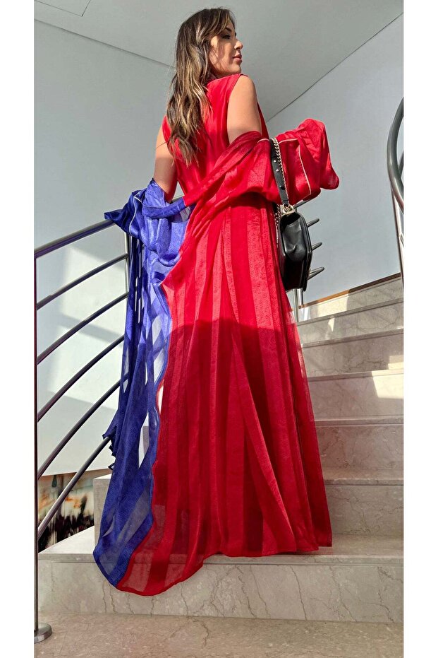 Red Dream Abaya Set