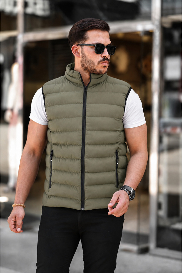 Men's Puffer Vest with Stand Collar and Zipper, Water-Resistant Seasonal Vest