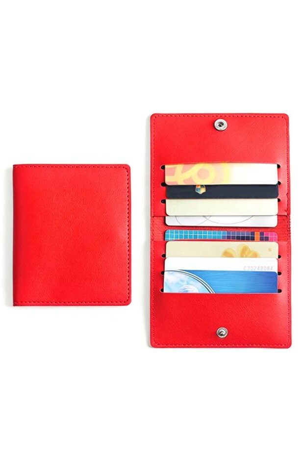 Wallet 9x10.5cm 8 card slots ultra-thin credit/ID holder.