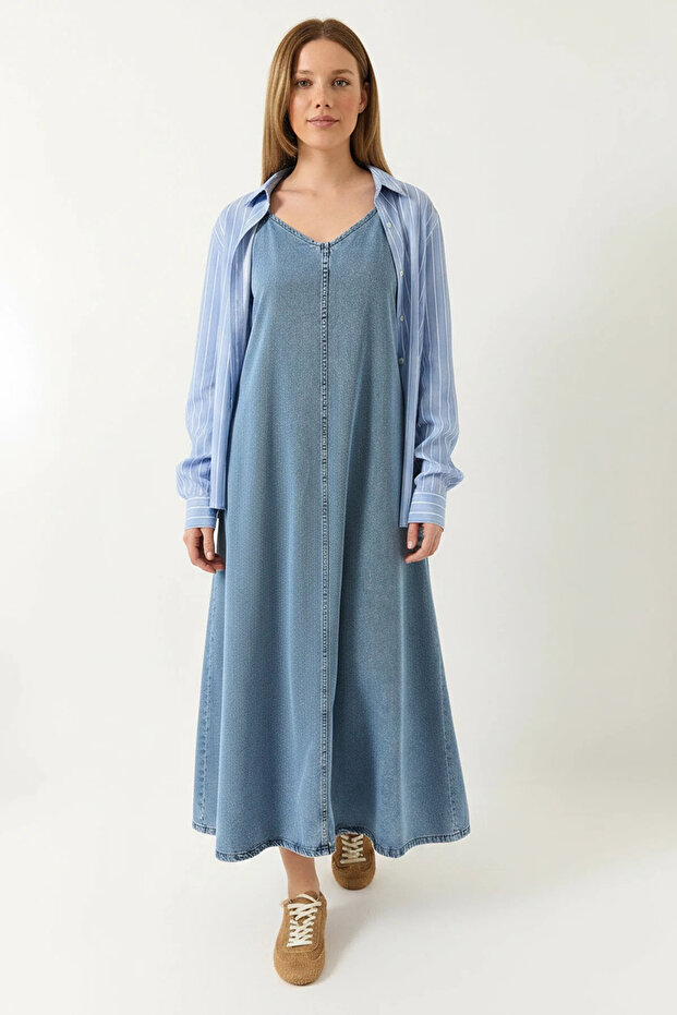 Women's Thin Strap Long Denim Ice Blue Dress