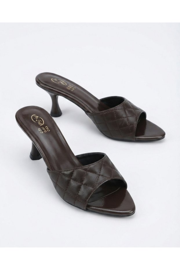 Women's Quilted Detailed Stylish Summer Thin Heeled Slippers