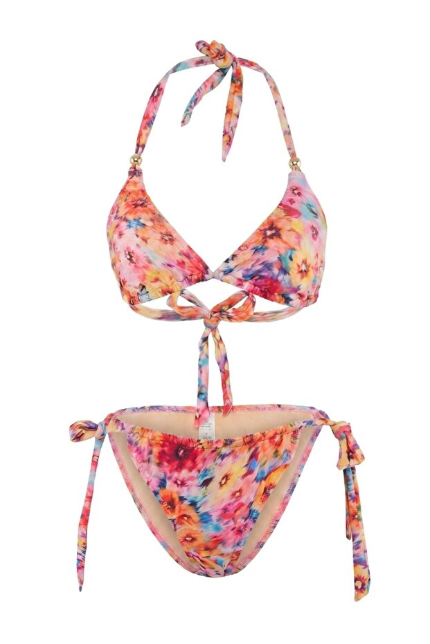 Çiçek Desenli Üçgen Kaplı Normal Bel Regular Bikini Takımı TBESS26BT00153 - 4