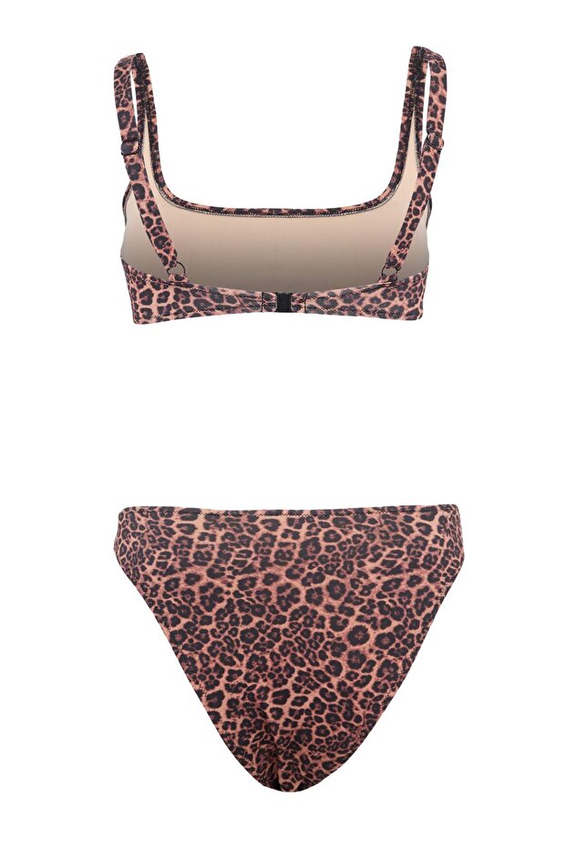 Leopar Desenli Kare Yaka Kaplı Normal Bel High Leg Brazilian Bikini Takımı TBESS26BT00151 - 6