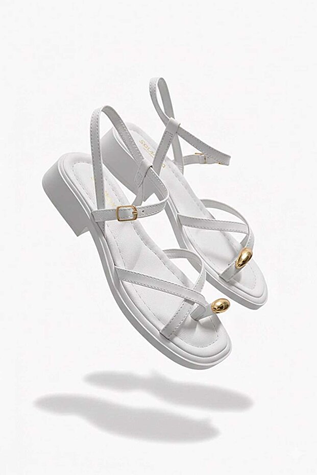 Women's White Ring Toe Eva Soft Sole Stitched Buckle Sandals