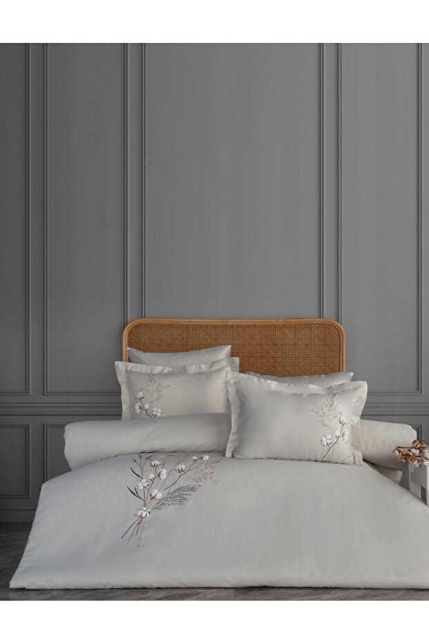 Moneda Beige Embroidered Double Cotton Satin Duvet Cover Set - King Size