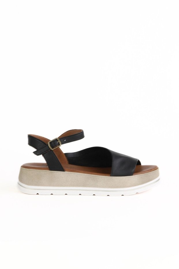 Black Leather Women's Flat Sandals 01We3401