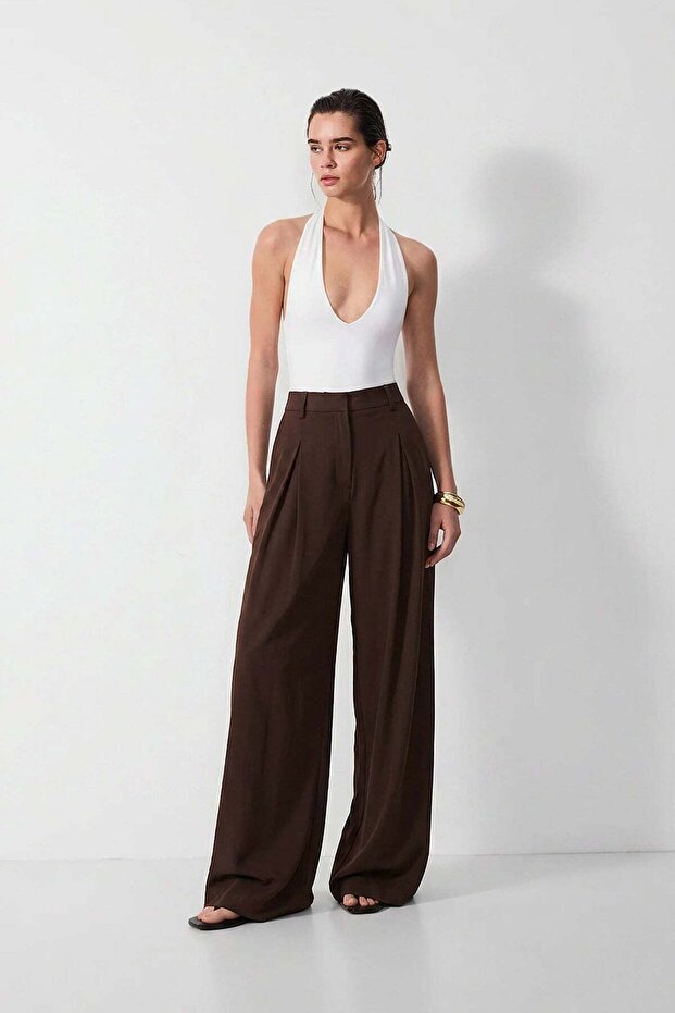 Pleated Wide Leg Pants