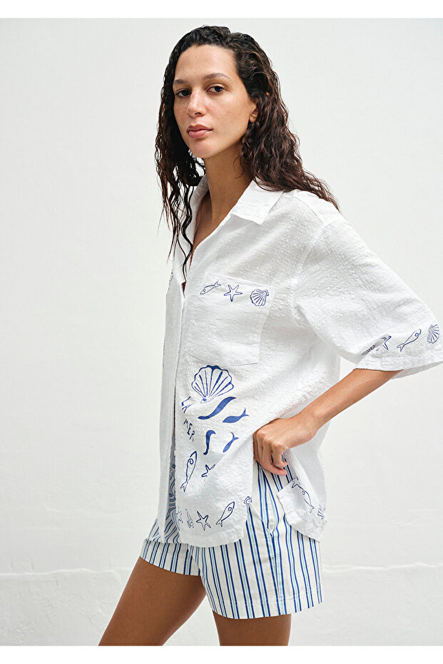Mermaid Embroidered White Shirt Oversize / Wide Cut 1211219-620