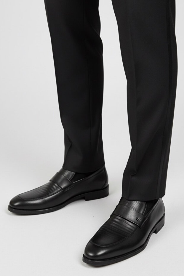 641 Men's Genuine Leather Laceless Rubber Classic Shoes