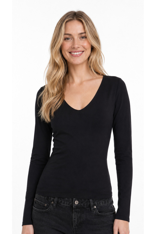 Black V-Neck Long Sleeve Blouse
