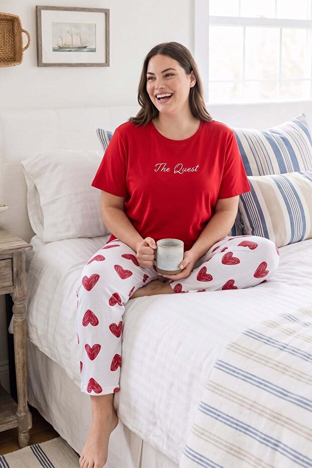 Heart Patterned Plus Size Short Sleeve Pajama Set