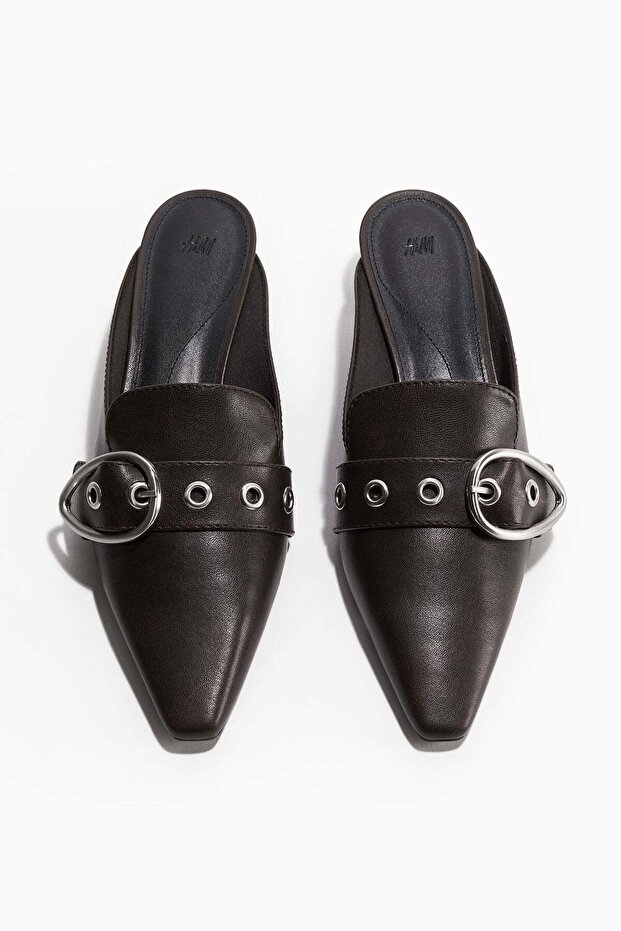 Kitten-heeled mules