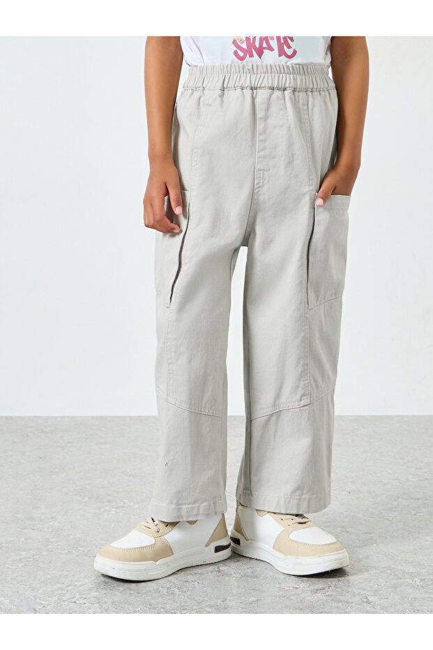 Boys Solid Elasticated Waistband Cargo Pants