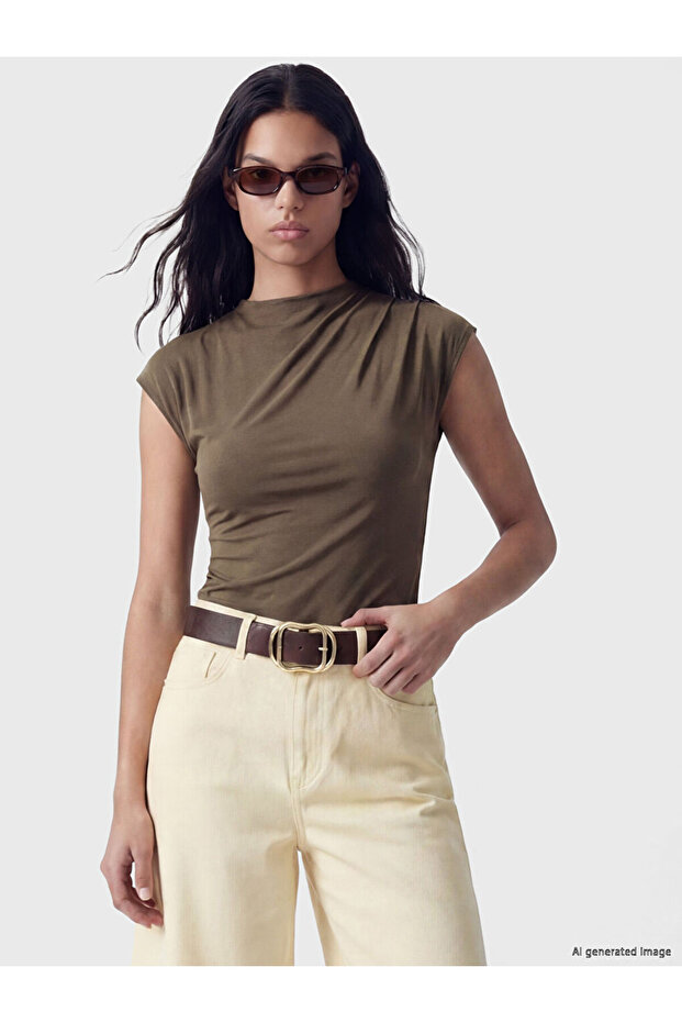 Esvab • Modern & Distinctive Leather-Look Women's Belt