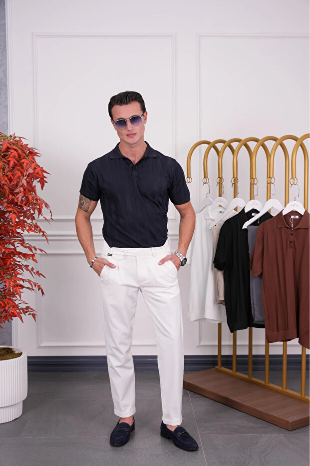 Vertical Patterned Collared Tshirt