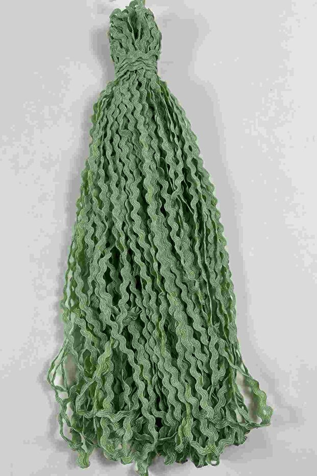 Pistachio Green Vavel Wavy Decorative Ribbon – 1 cm Thin Zigzag Ribbon 10 Meters