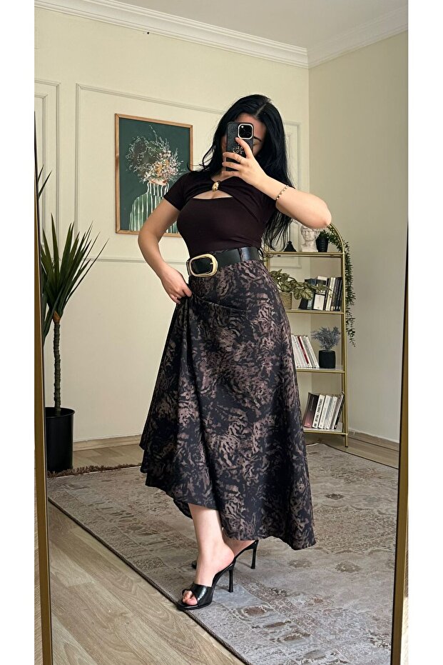 Belt Detail Draped Skirt
