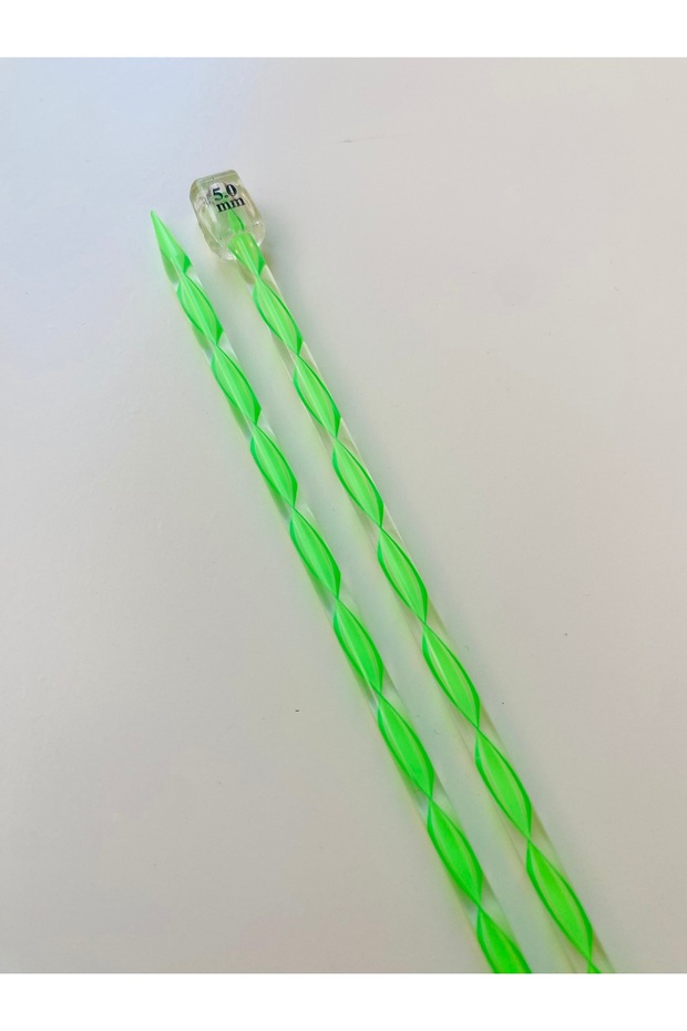 Acrylic Wavy Skewer 35 cm No;5 Green
