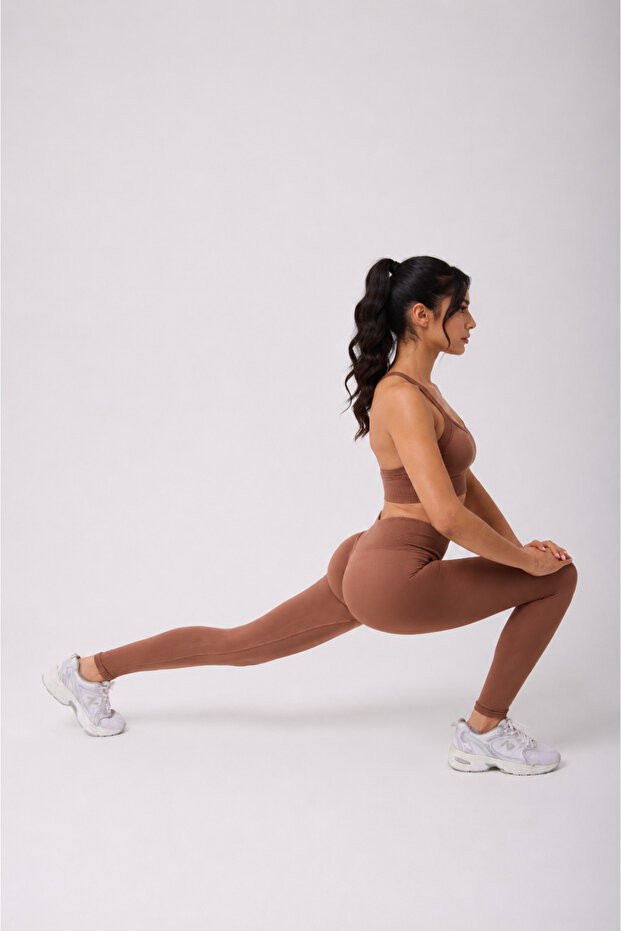 Comfy Model High Waist Gathering Seamless Leggings with Gathered Back