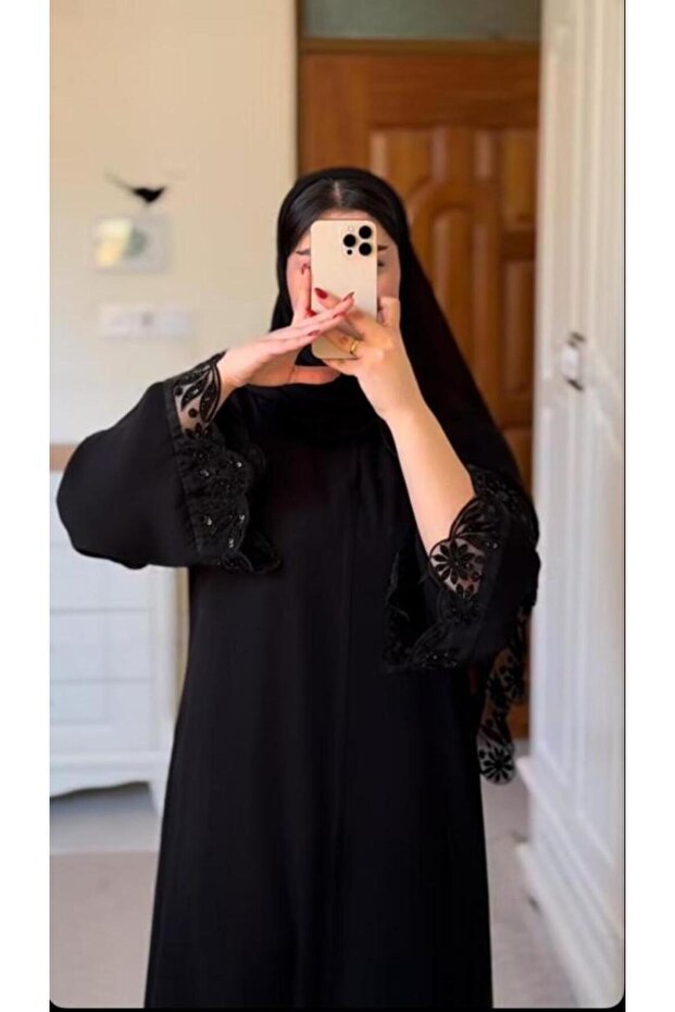 عبايه كويتي بتصميم كلاسيكي راقي - 4