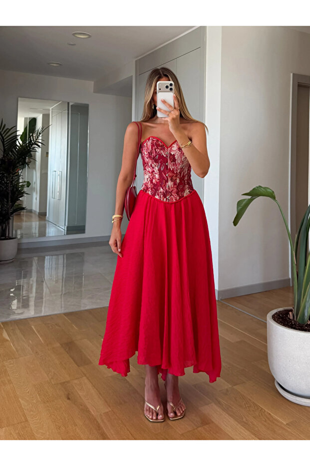 Red Crinkled Elastic Waist Midi Skirt - De261022