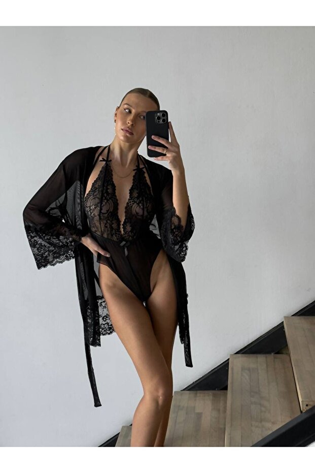2-Piece Set Bodysuit and Dressing Gown