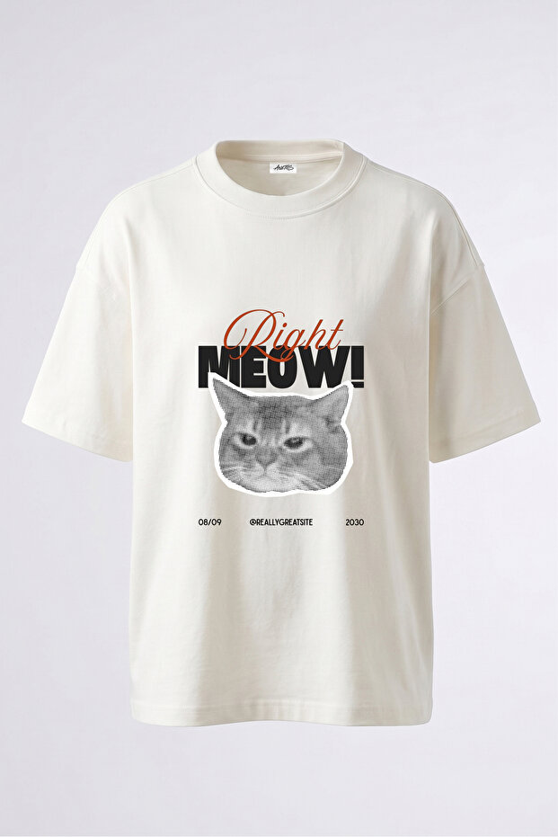 تي شيرت Grumpy Cat Meow Design مطبوع من الخلف مصنوع من القطن باللون الأبيض مقاس كبير