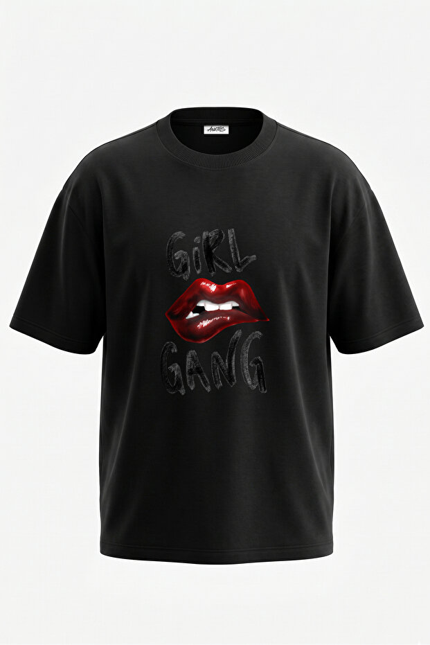 Red Lip Girl Gang Design Back Printed Cotton Black Oversize T-Shirt